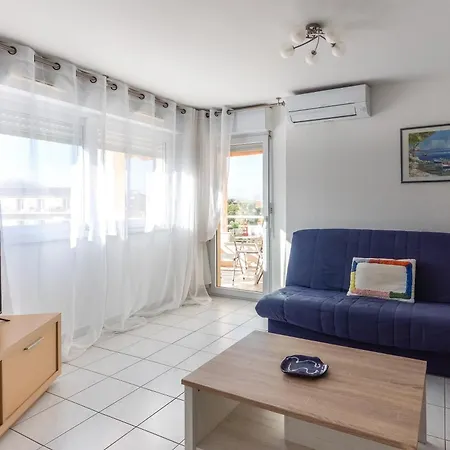 Appartement Port-frejus - Le Consul