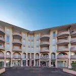 Port-frejus - Le Consul