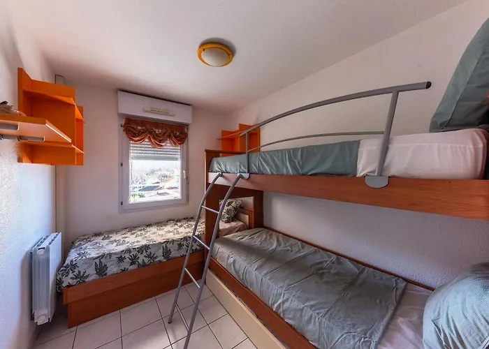 Apartment Port-frejus - Le Consul
